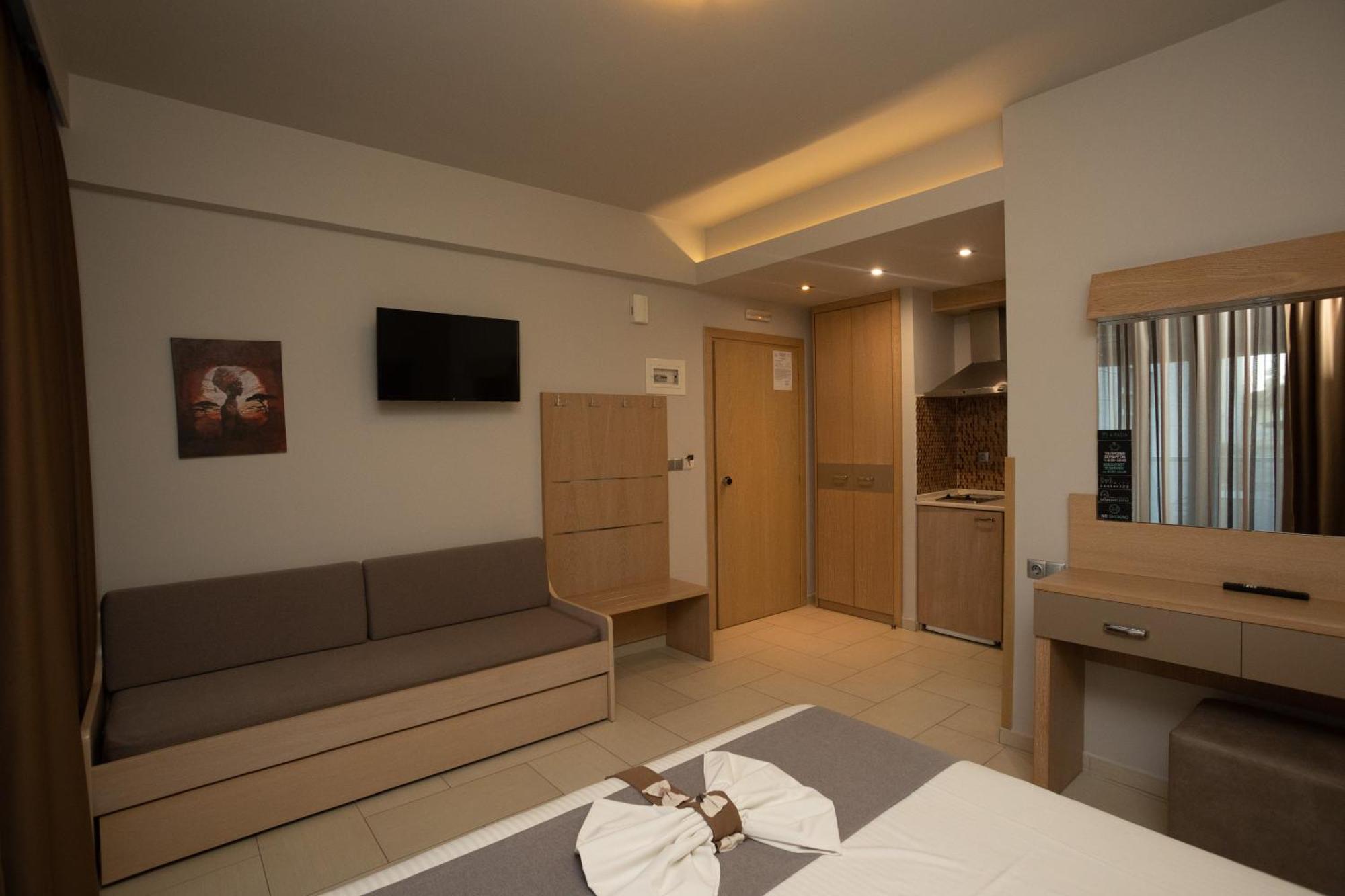 Amalia Center Apartment Vrasná Exterior foto