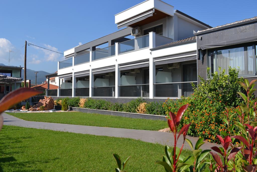 Amalia Center Apartment Vrasná Exterior foto
